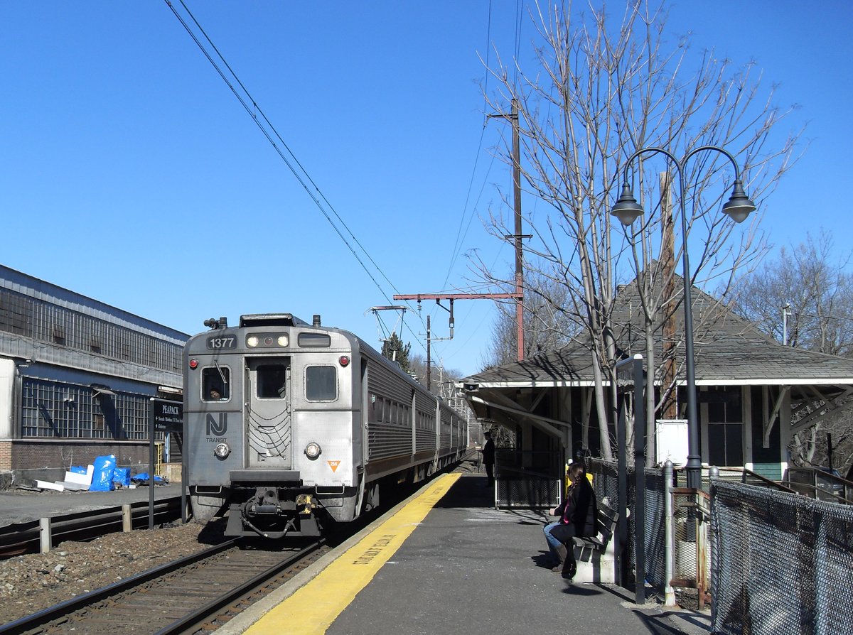 Peapack-Gladstone, NJ - Peapack station - Wikipedia